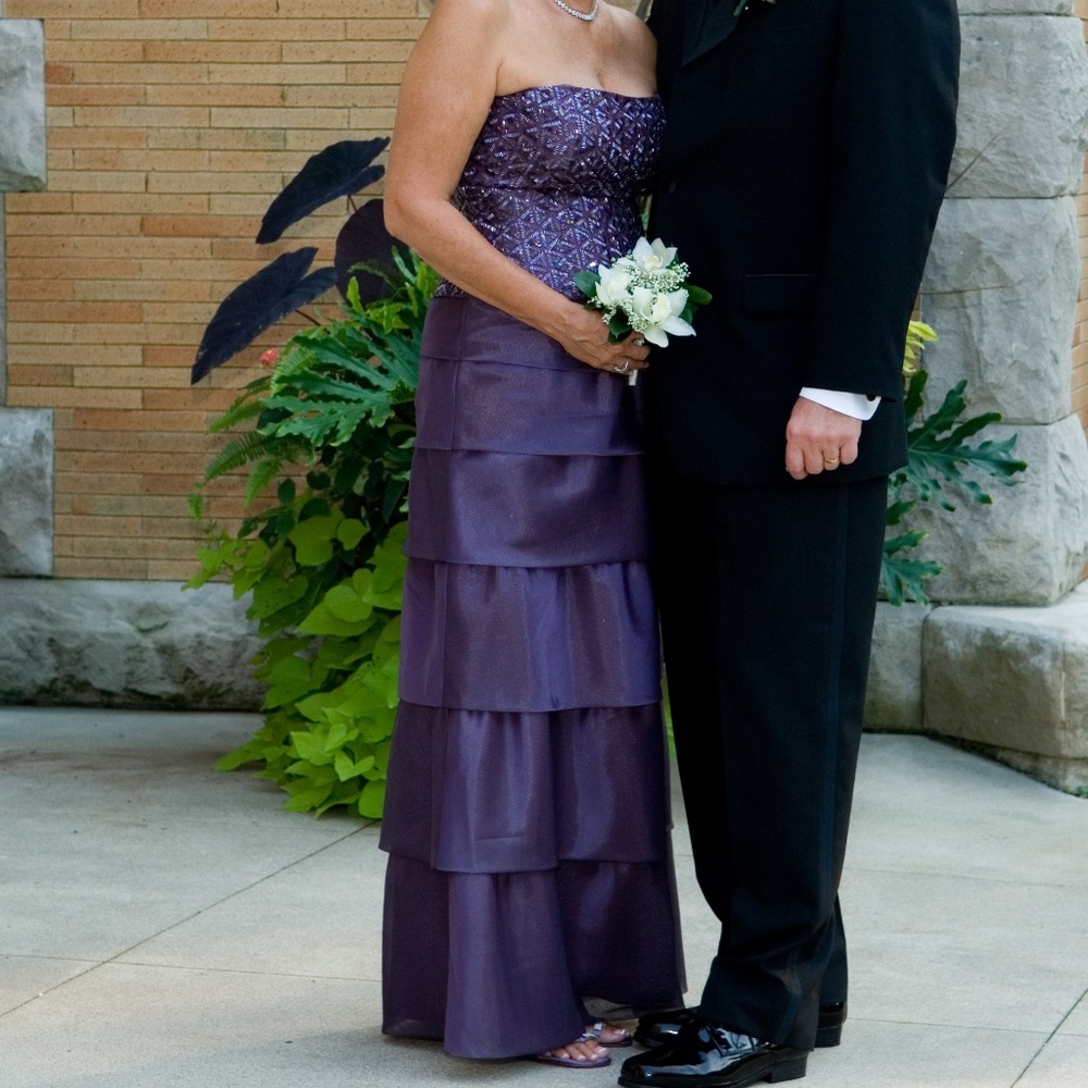 Jovani Evening Gown - Size 12